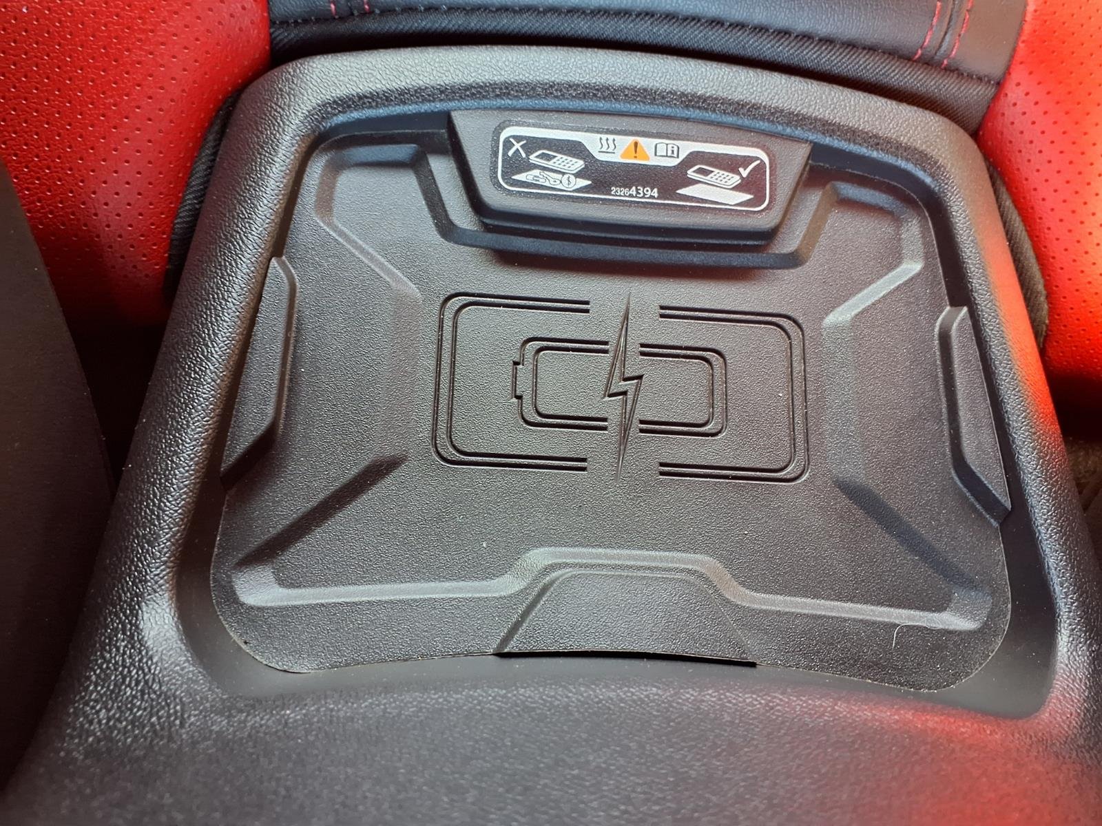 Used 2018 Silver Chevrolet 2LT image 8