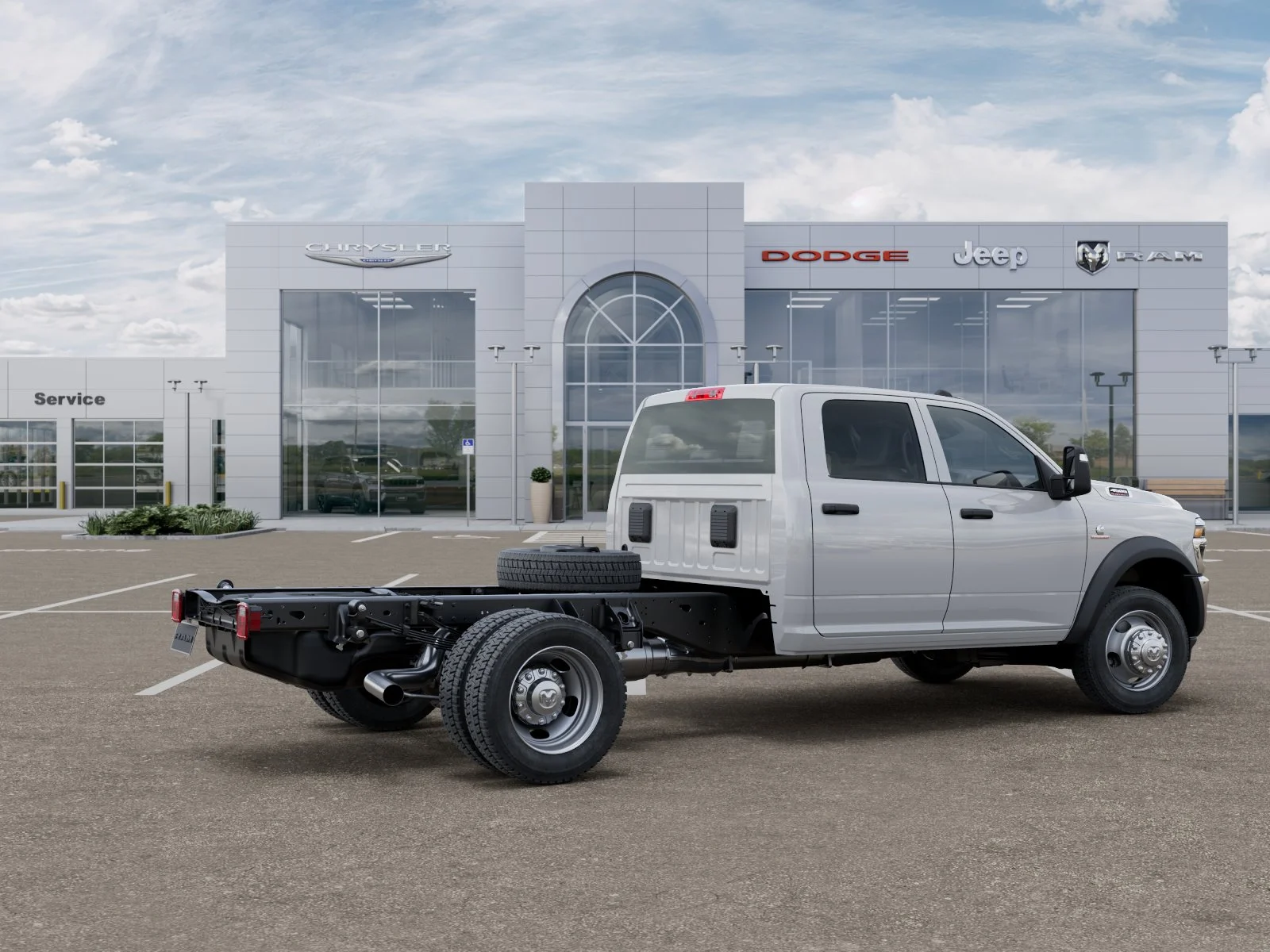 New 2026 Bright White Clearcoat RAM Tradesman image 42