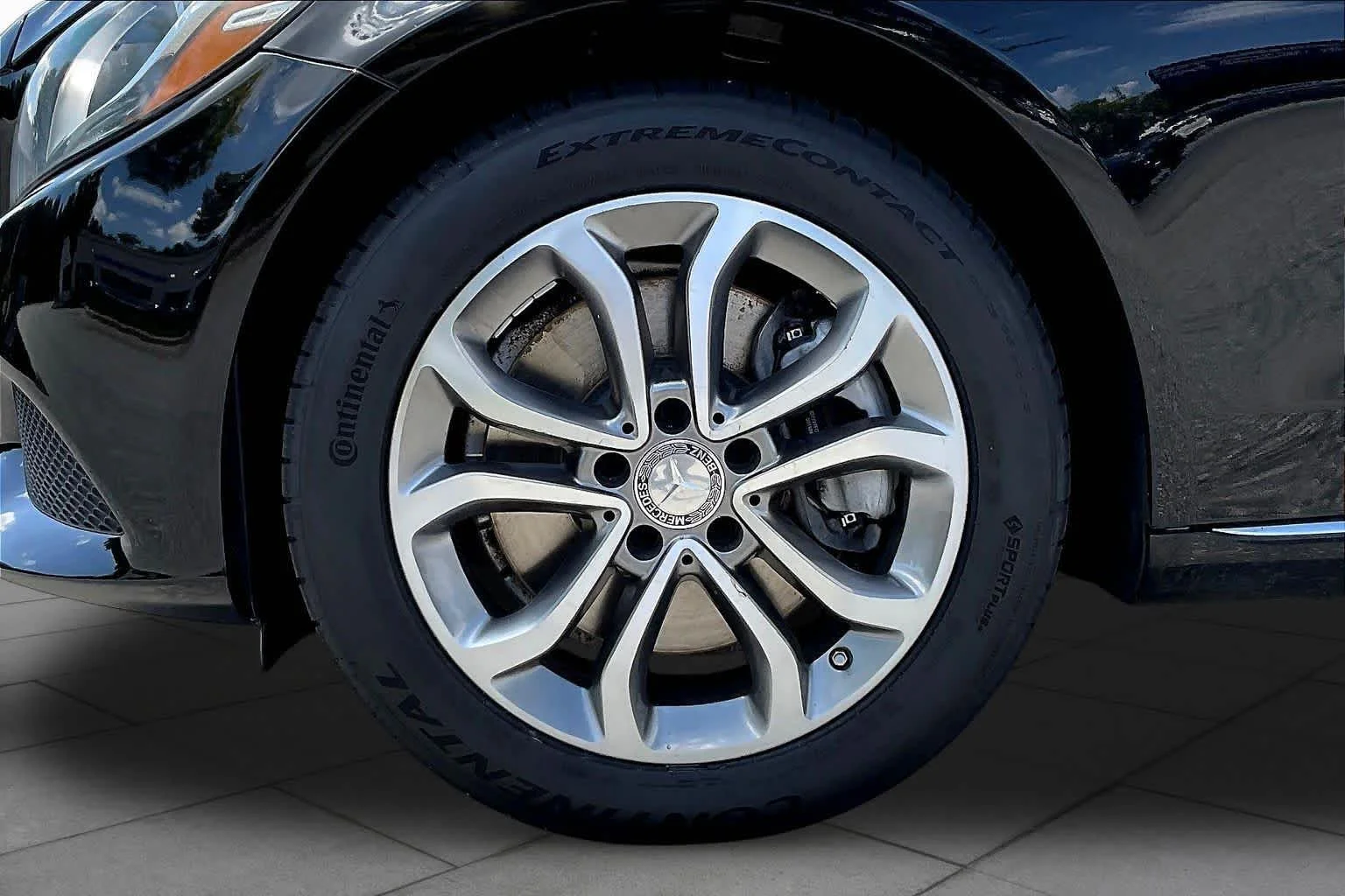 Used 2015 Obsidian Black Metallic Mercedes-Benz C 300 image 21