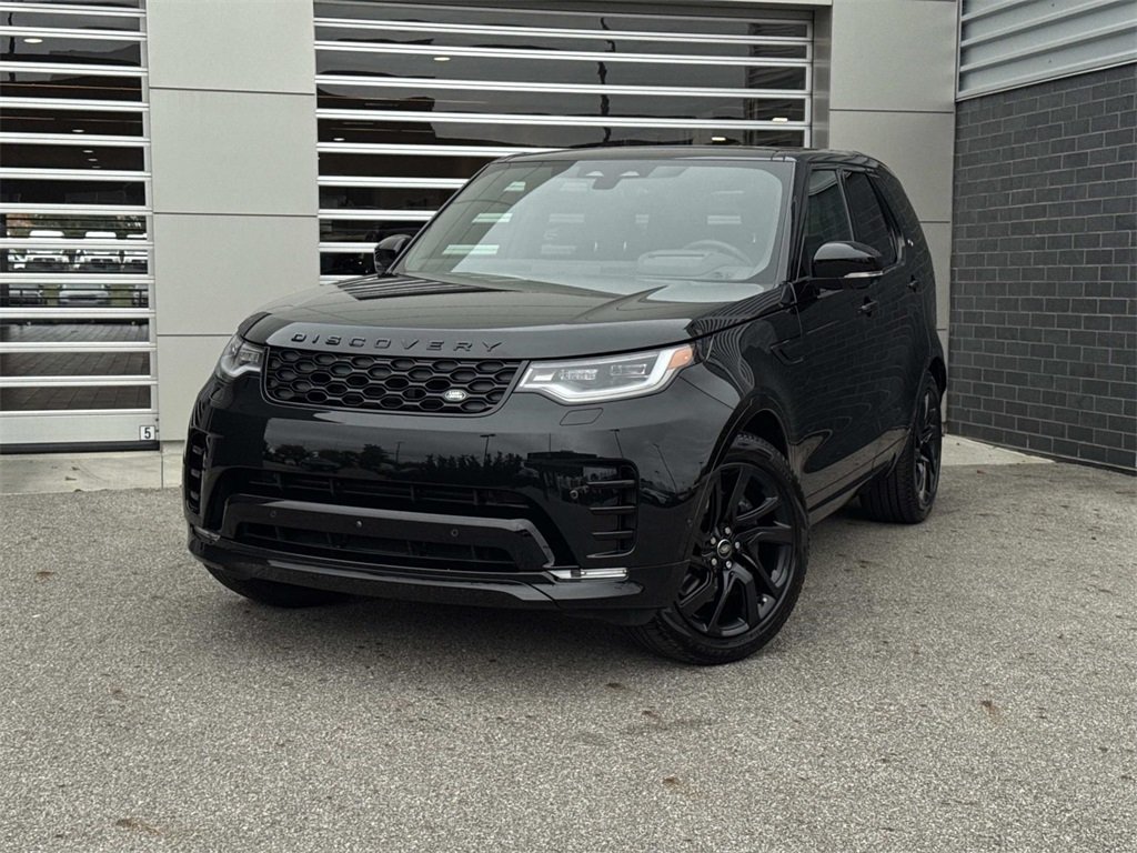 2025 Land Rover Discovery Dynamic SE