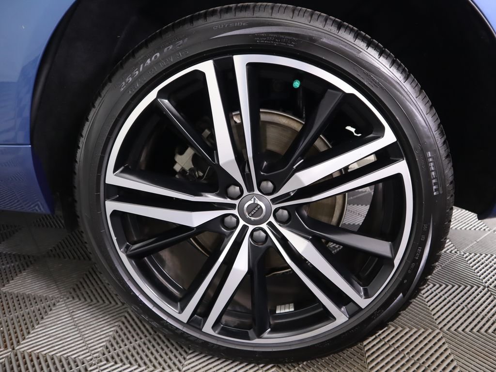 2021 Volvo XC60 R-Design - Photo 32