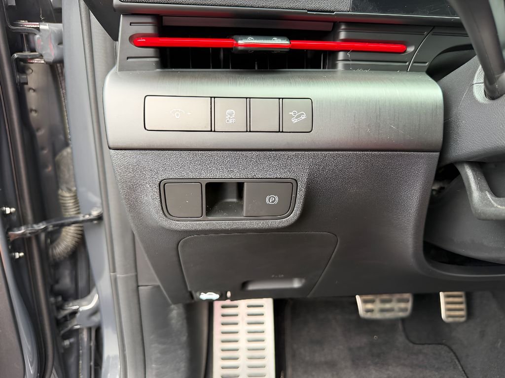 2024 Hyundai Kona N Line - Photo 20