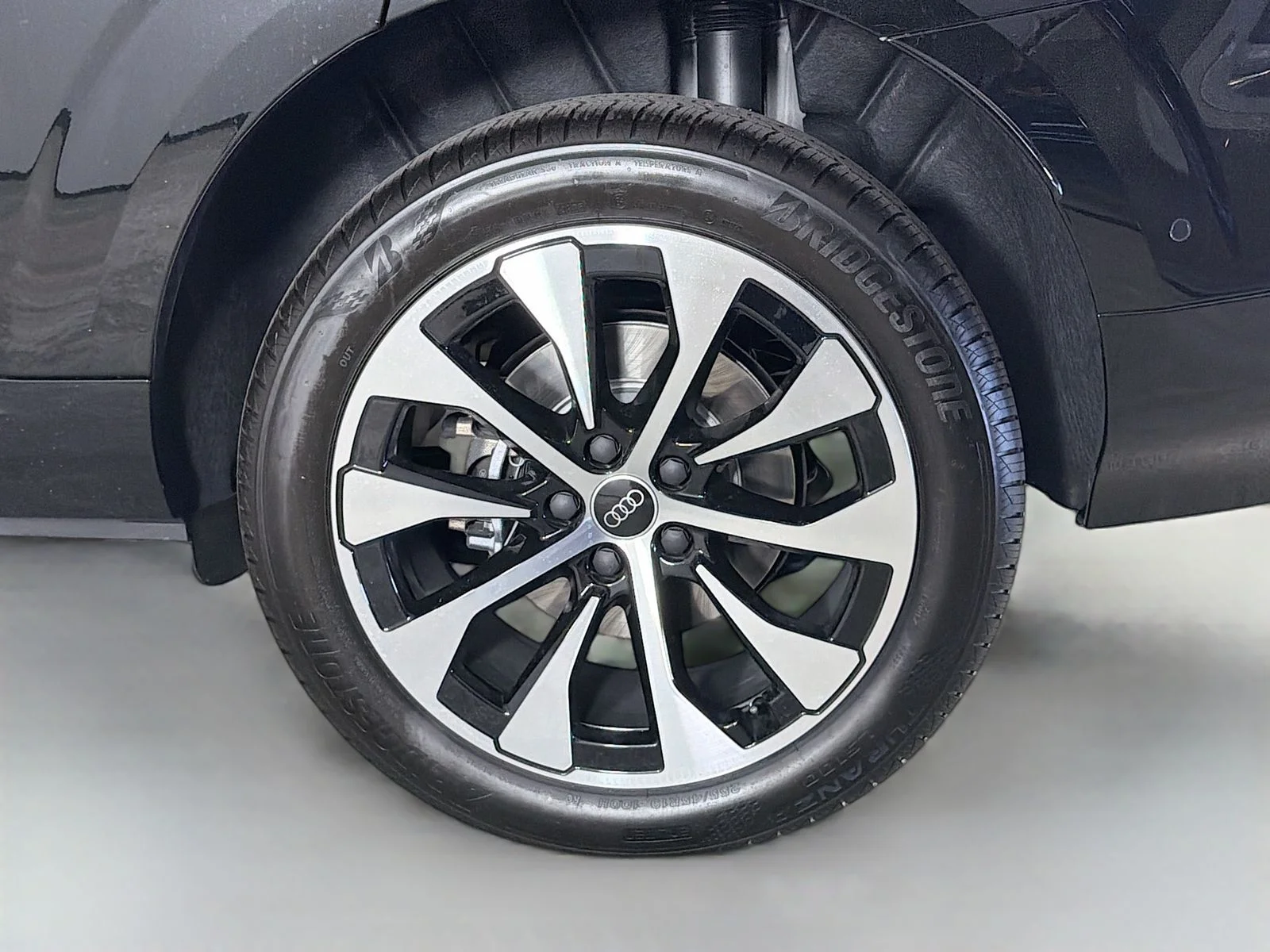 New 2026 Black Audi S line image 32
