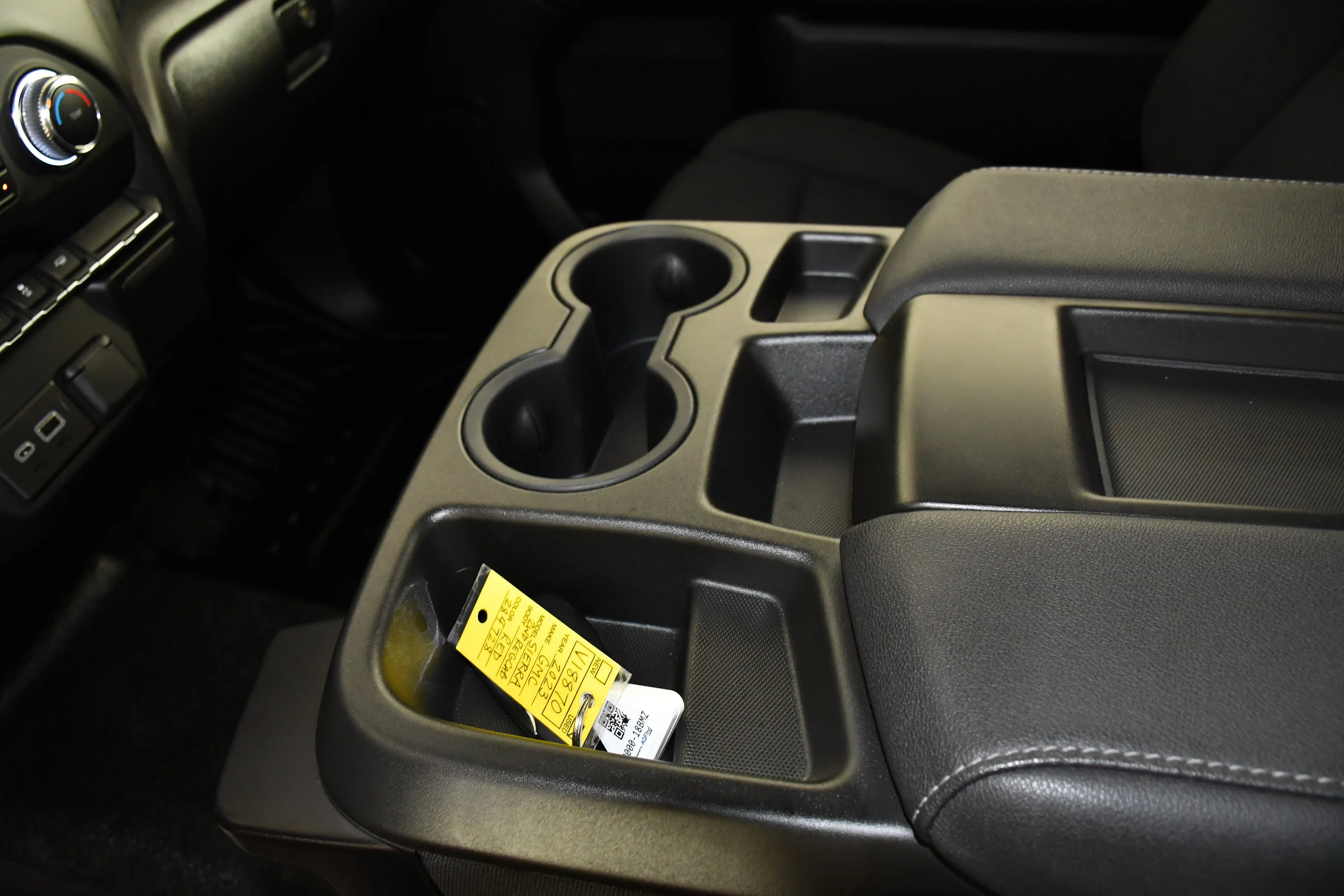 Used 2023 Cardinal Red GMC Pro image 31