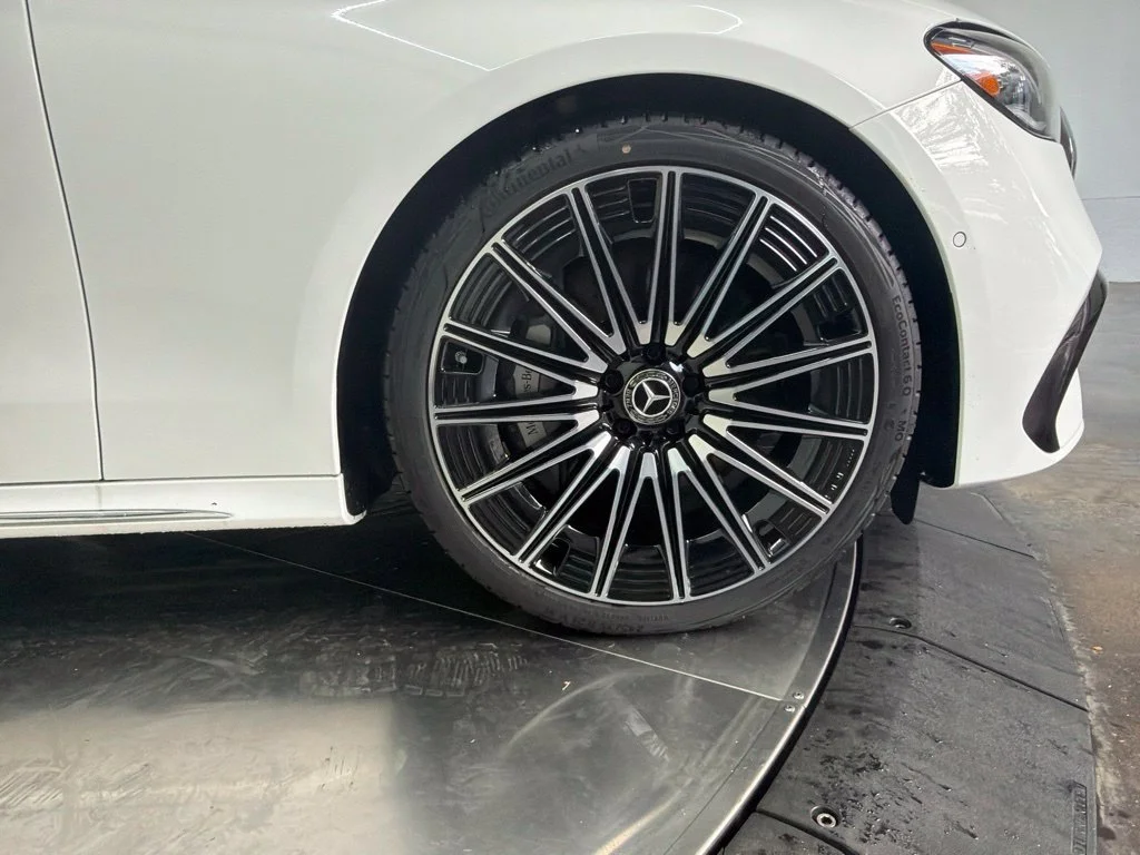 New 2027 White Mercedes-Benz E 450 image 9