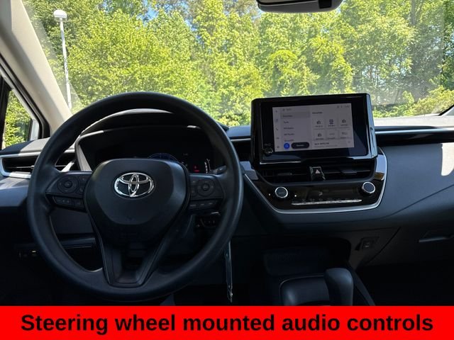 Used 2026 White Toyota LE image 22