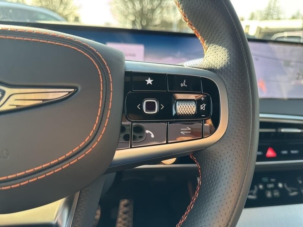 New 2026 Blue Genesis 2.5T SPORT PRESTIGE image 37