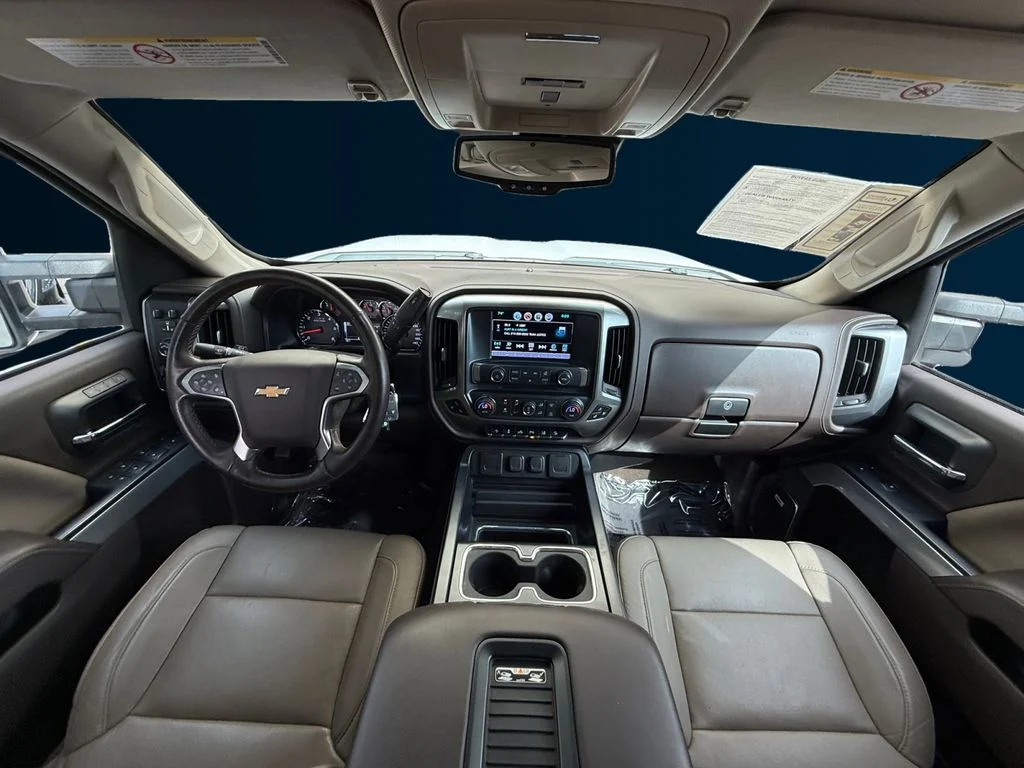 Used 2017 White Chevrolet LTZ image 12