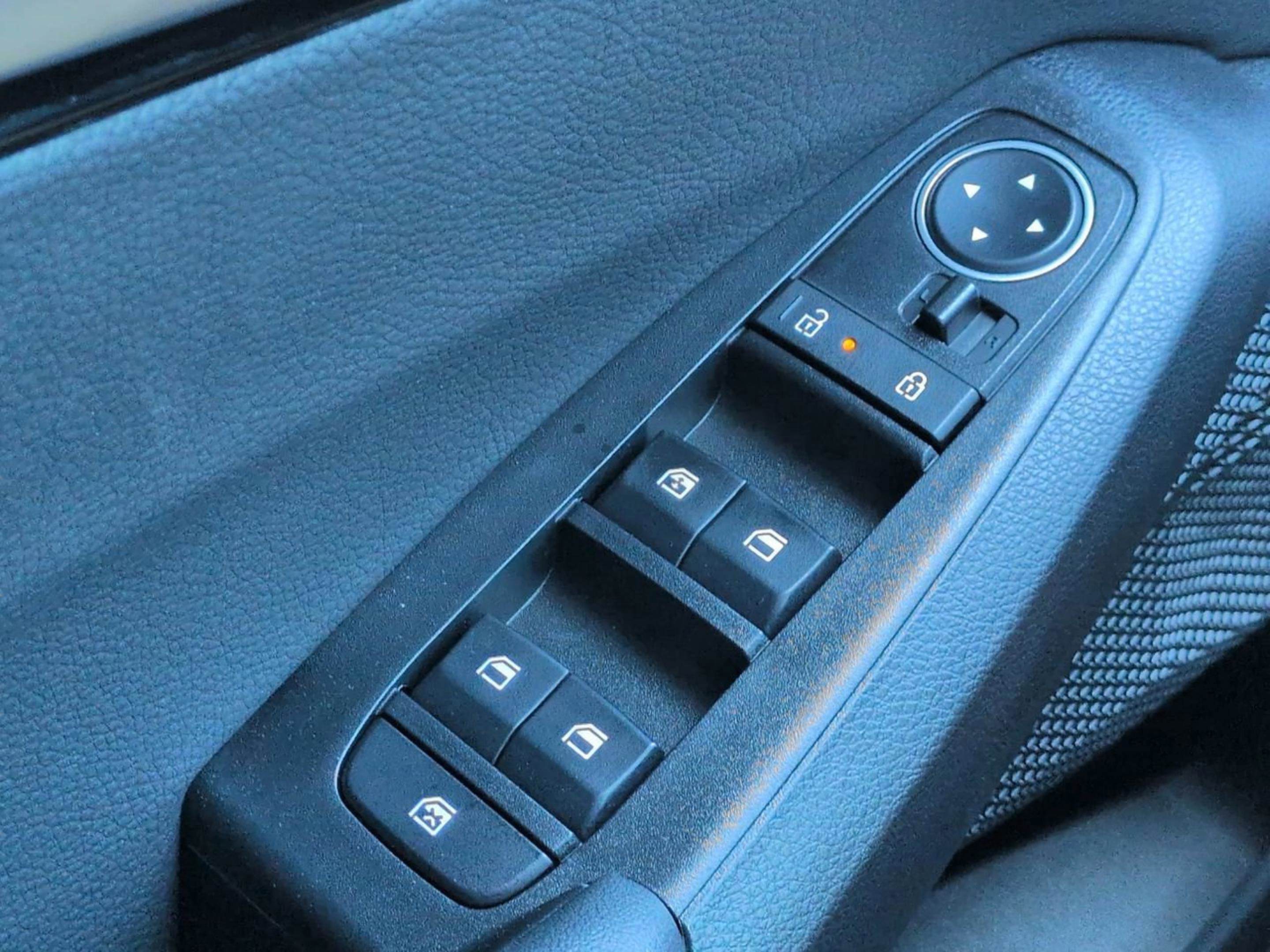 New 2026 Dark Ocean Blue Kia EX image 23