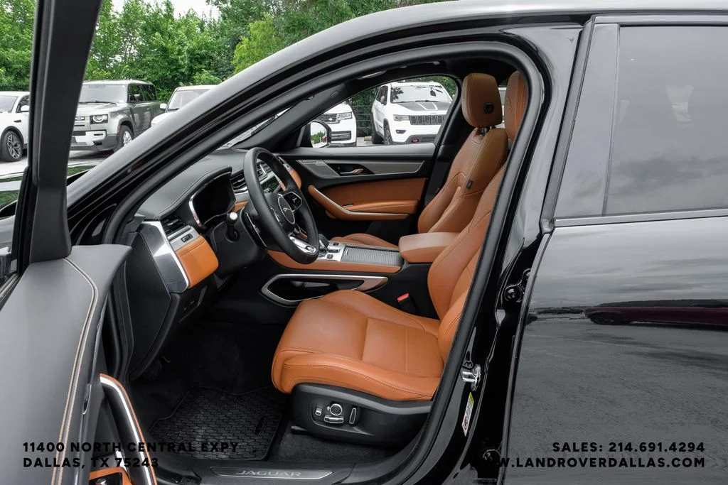 2026 Jaguar F-Pace R-Dynamic S - Photo 41