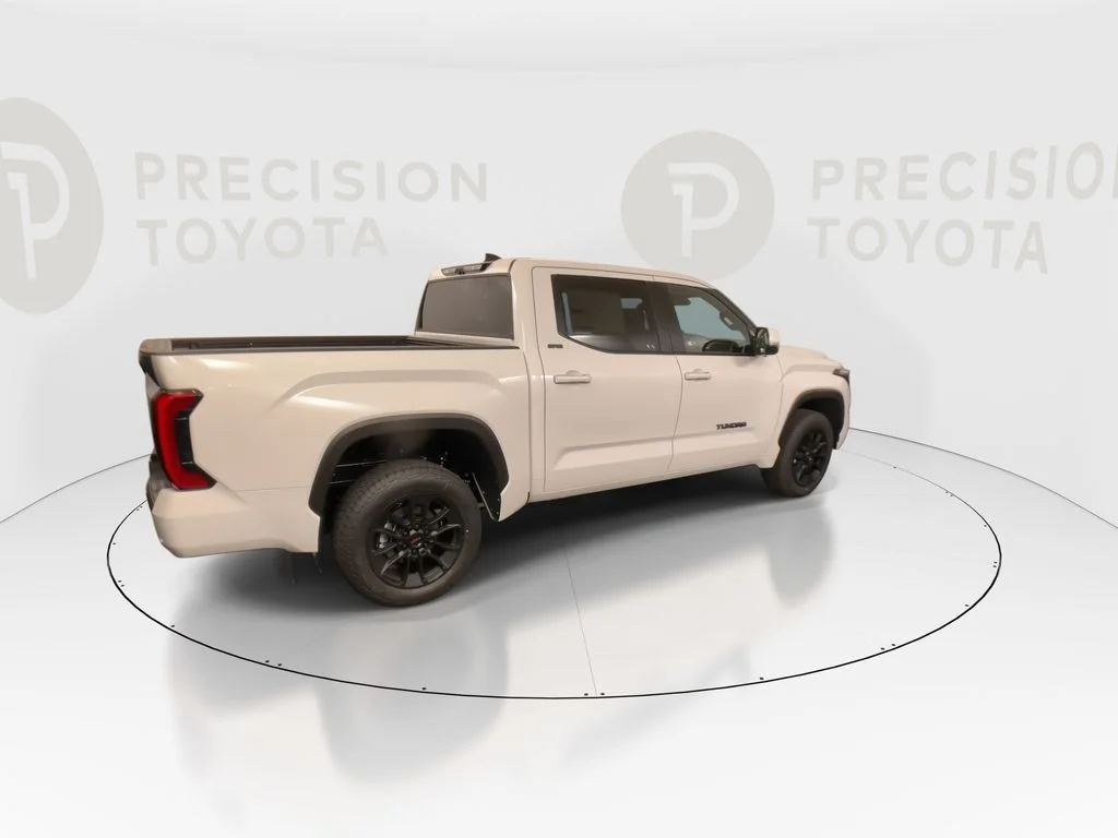 New 2026 Ice Cap Toyota SR5 image 20