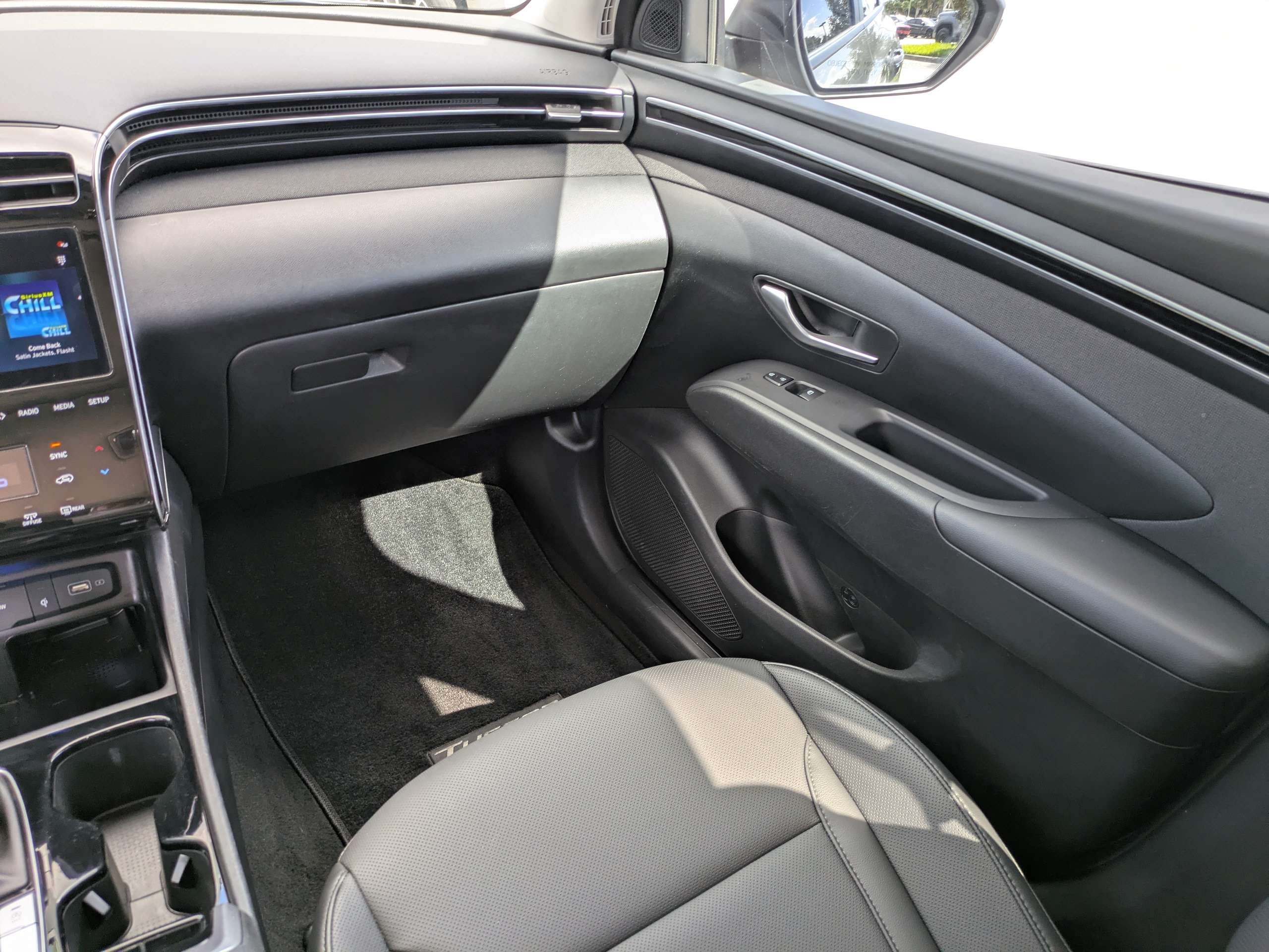 Certified Used 2024 Hampton Gray Hyundai SEL image 16