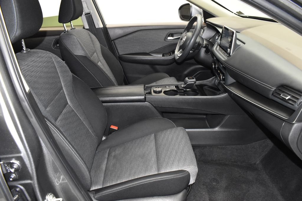 Used 2023 Gray Nissan SV image 22