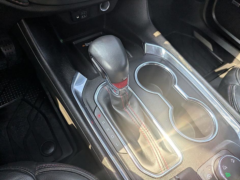 2023 Chevrolet Traverse RS - Photo 21