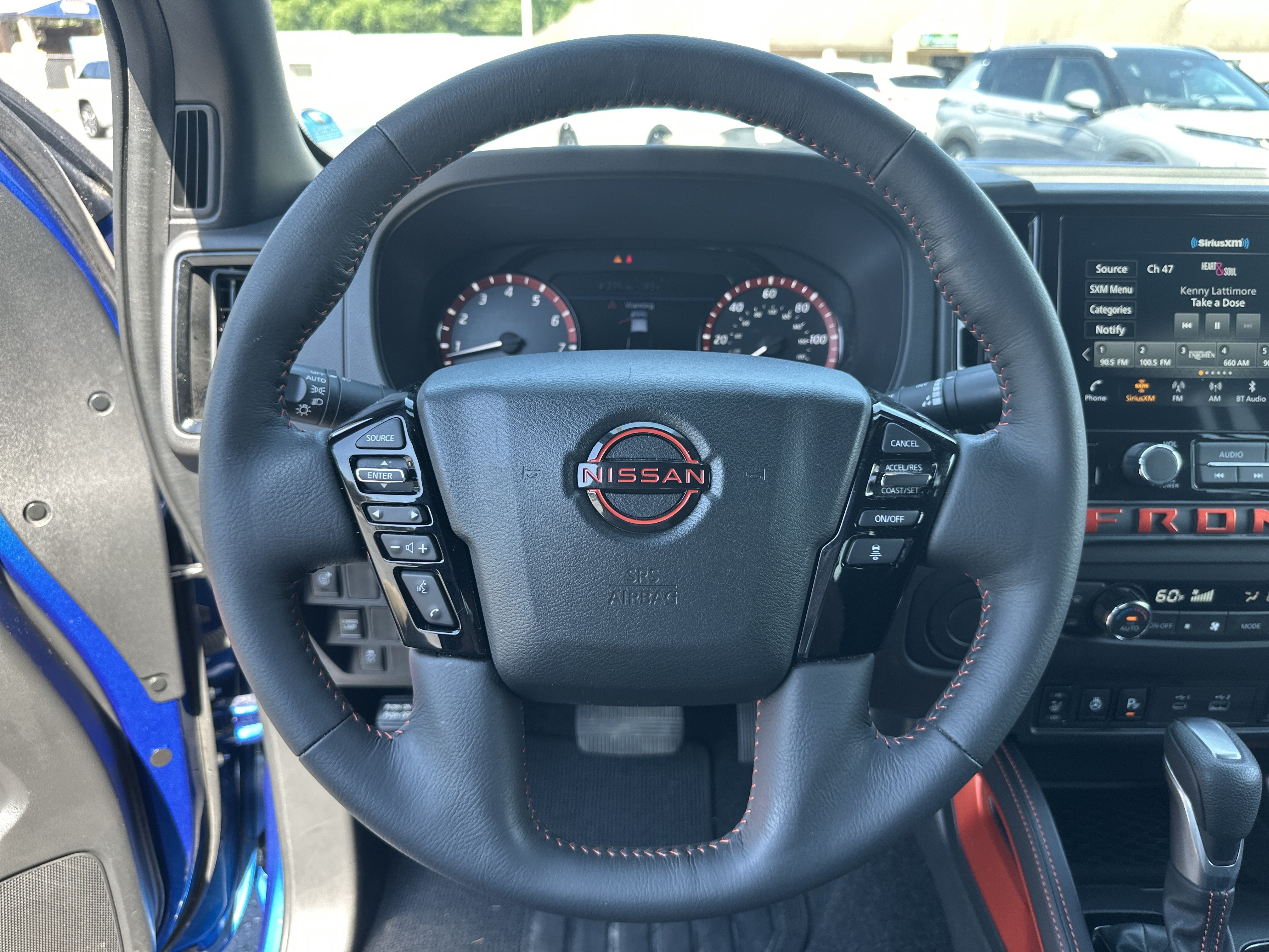 Used 2025 Bluestone Pearl Nissan PRO-X image 27