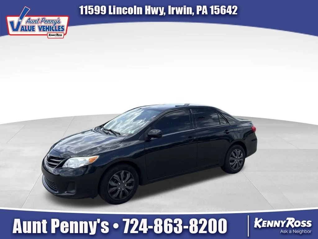 Used 2013 Gray Toyota  image 1