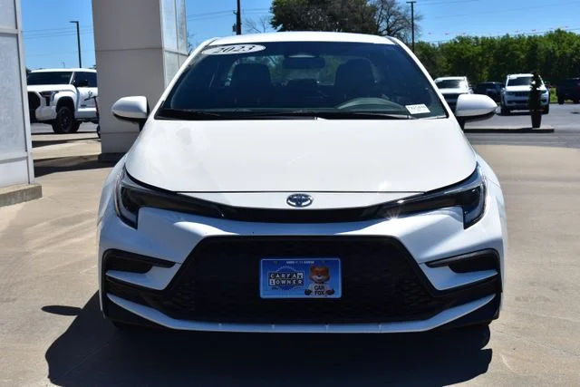 Used 2023 White Toyota SE image 3