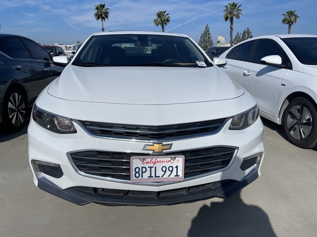 Used 2018 Chevrolet Malibu 1LT with VIN 1G1ZD5ST8JF239108 for sale in Orange, CA