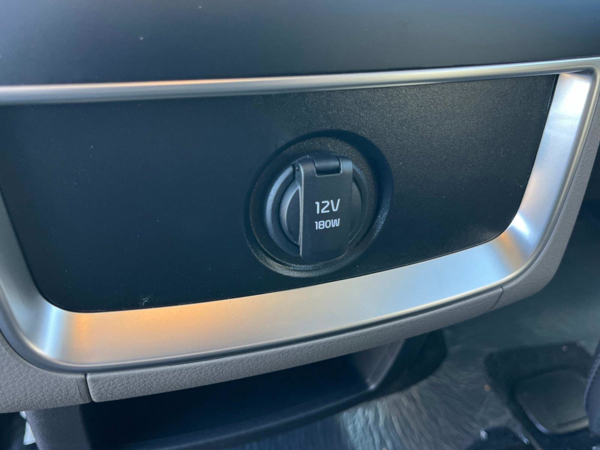New 2026 Ivory Silver Kia EX image 20