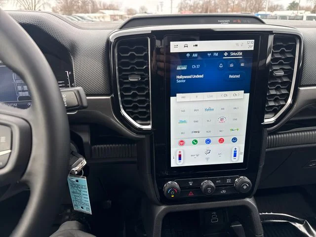 2025 Ford Ranger XLT - Photo 22