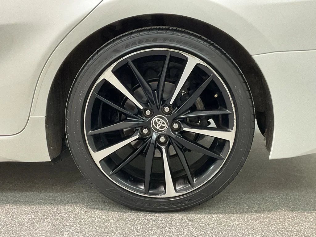 Used 2020 Midnight Black Metallic Toyota XSE image 31