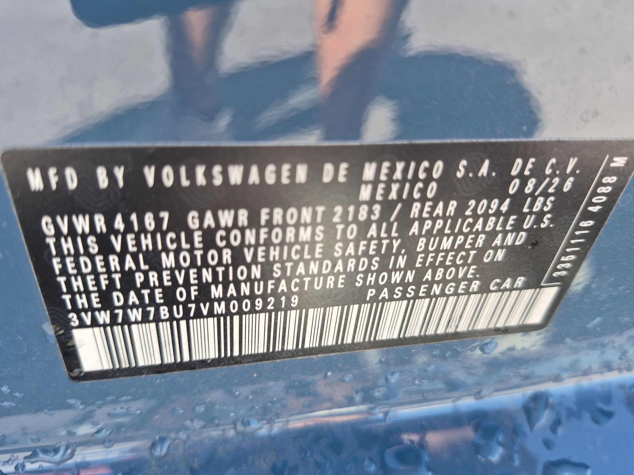 New 2027 Monterey Blue Pearl Volkswagen SE image 16