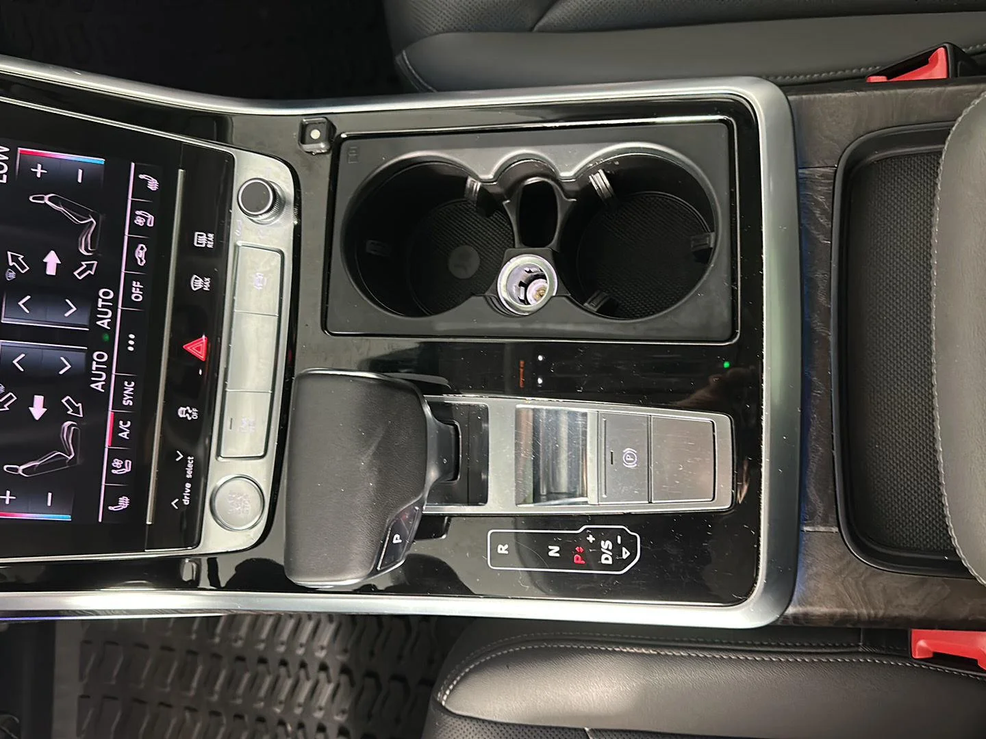 Used 2019 Daytona Gray Pearl Effect Audi Prestige image 20