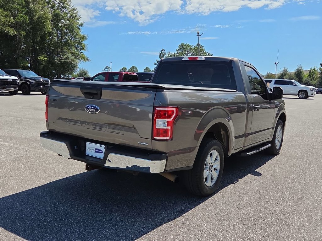Used 2020  Ford XL image 4