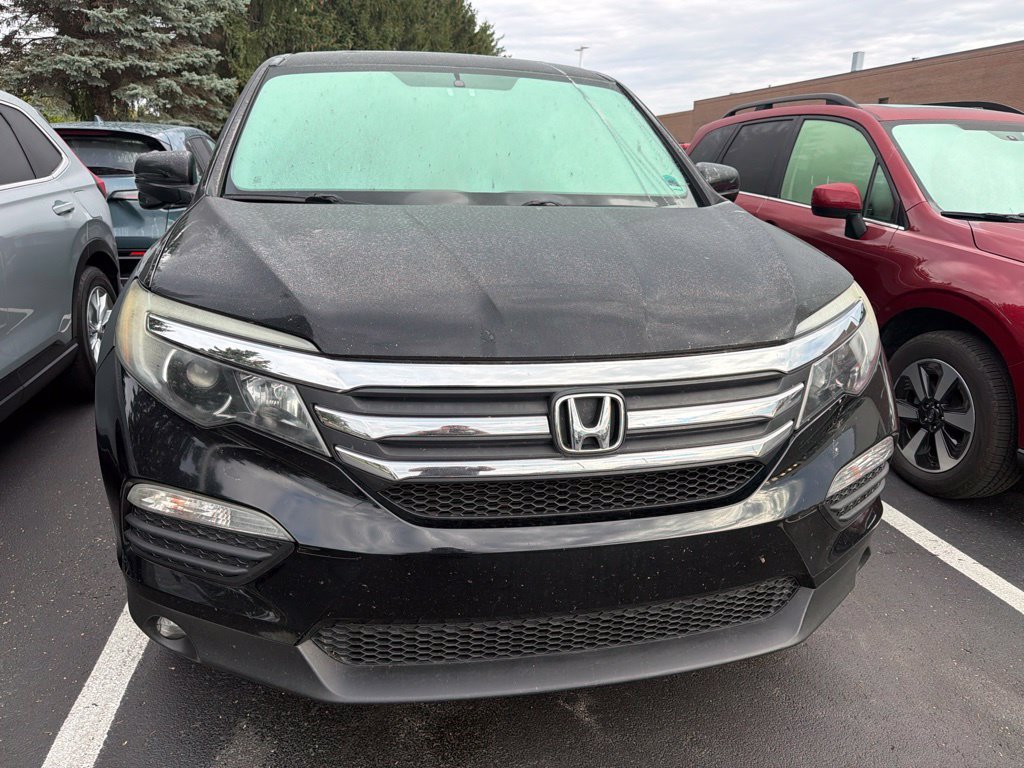 Used 2018 Crystal Black Pearl Honda EX-L image 5