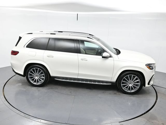 Used 2024 White Mercedes-Benz GLS 450 image 41