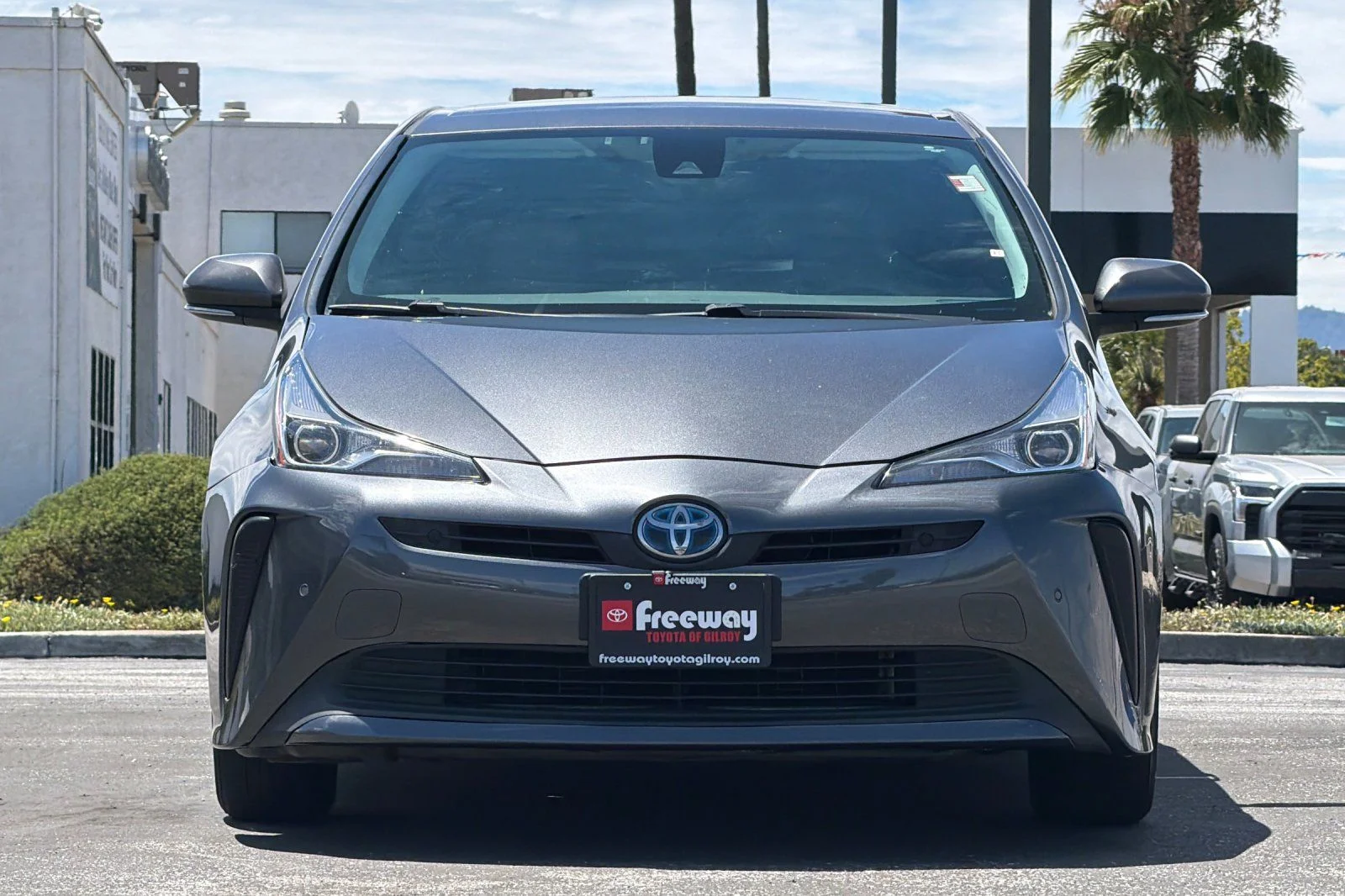 Used 2022 Gray Toyota LE image 11