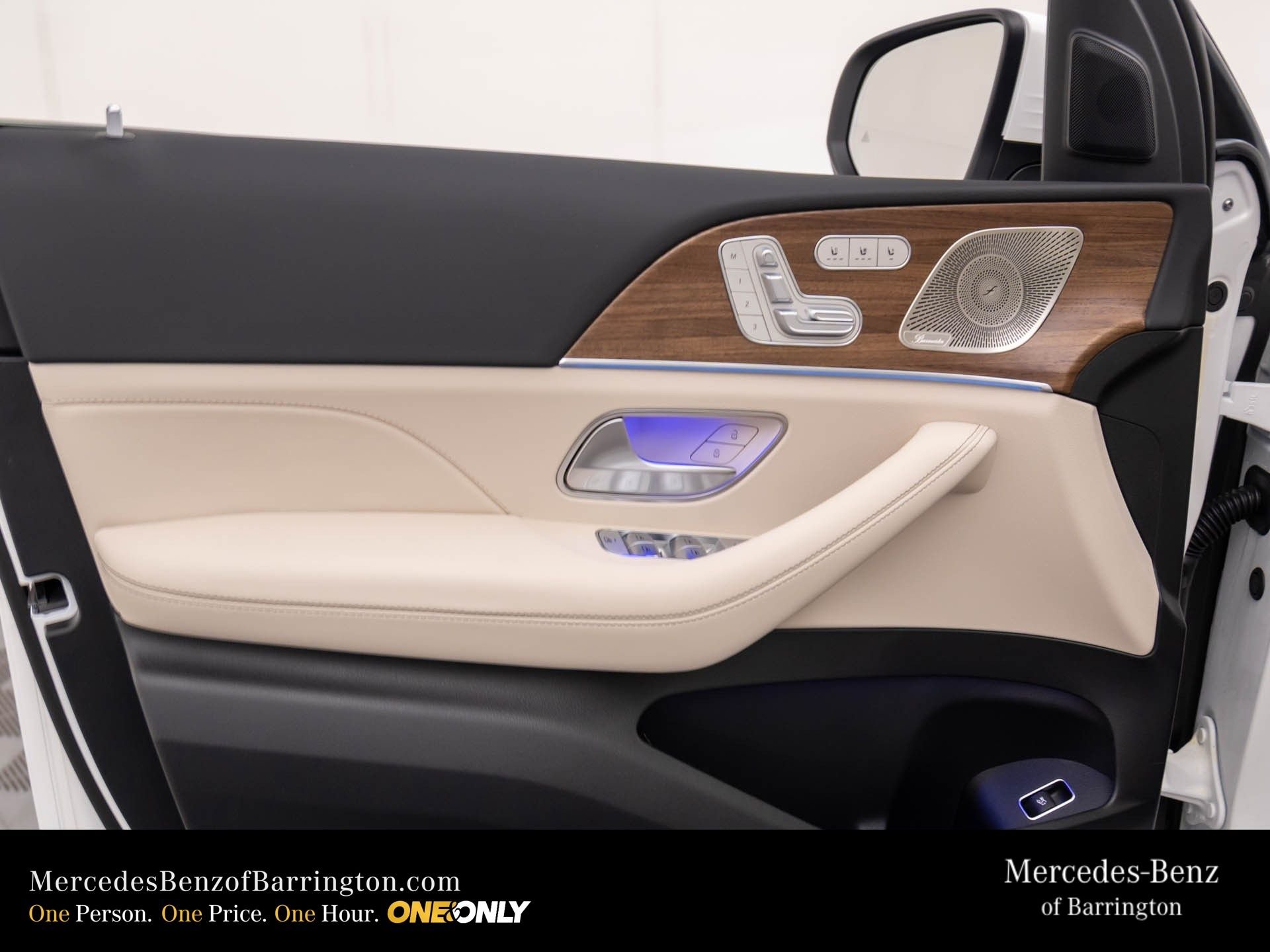 New 2026 Polar White Mercedes-Benz GLS 450 image 15