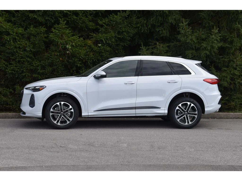 Used 2025 Glacier White Metallic Audi Premium image 7