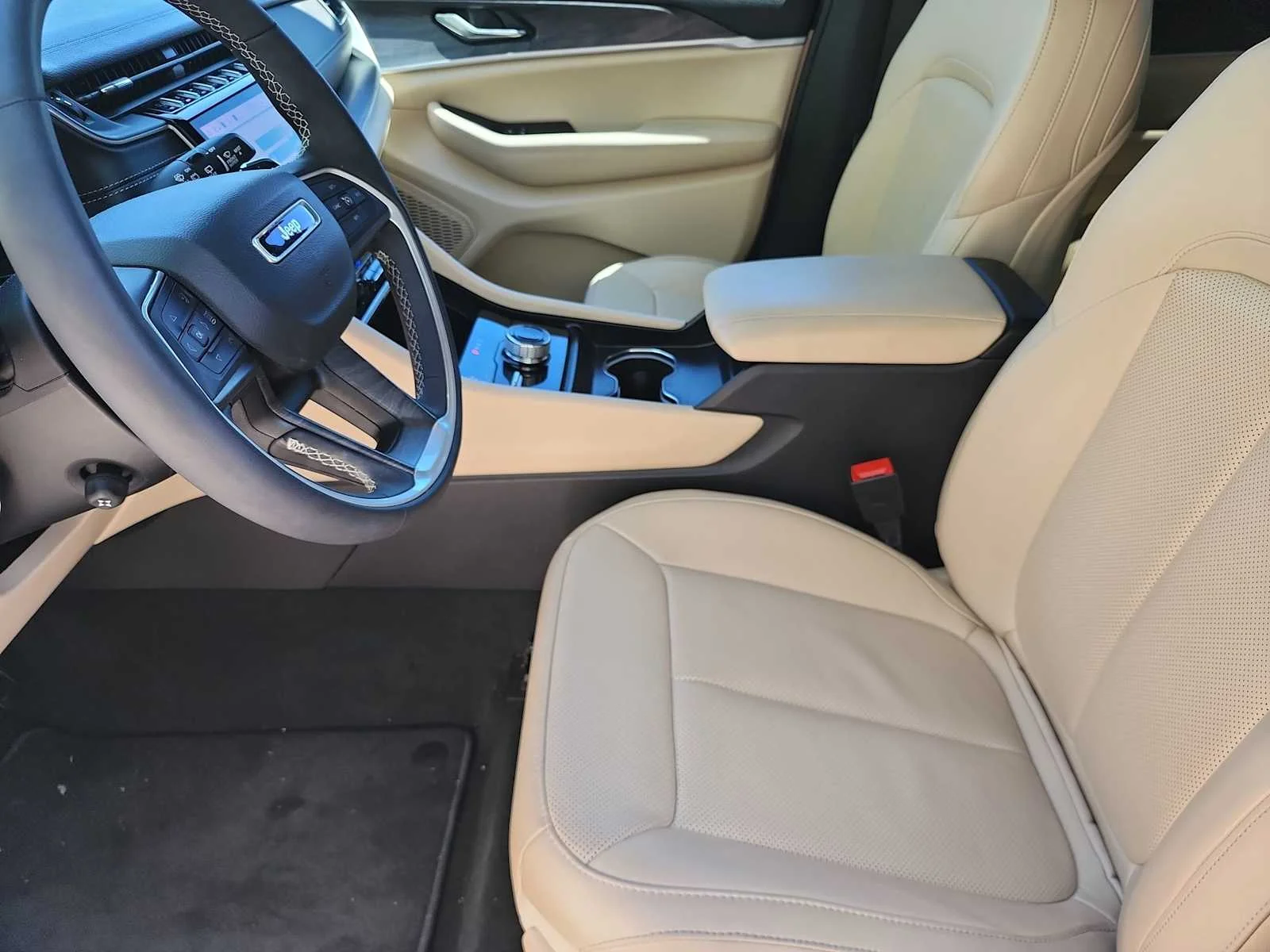 2025 Jeep Grand Cherokee Limited - Photo 14