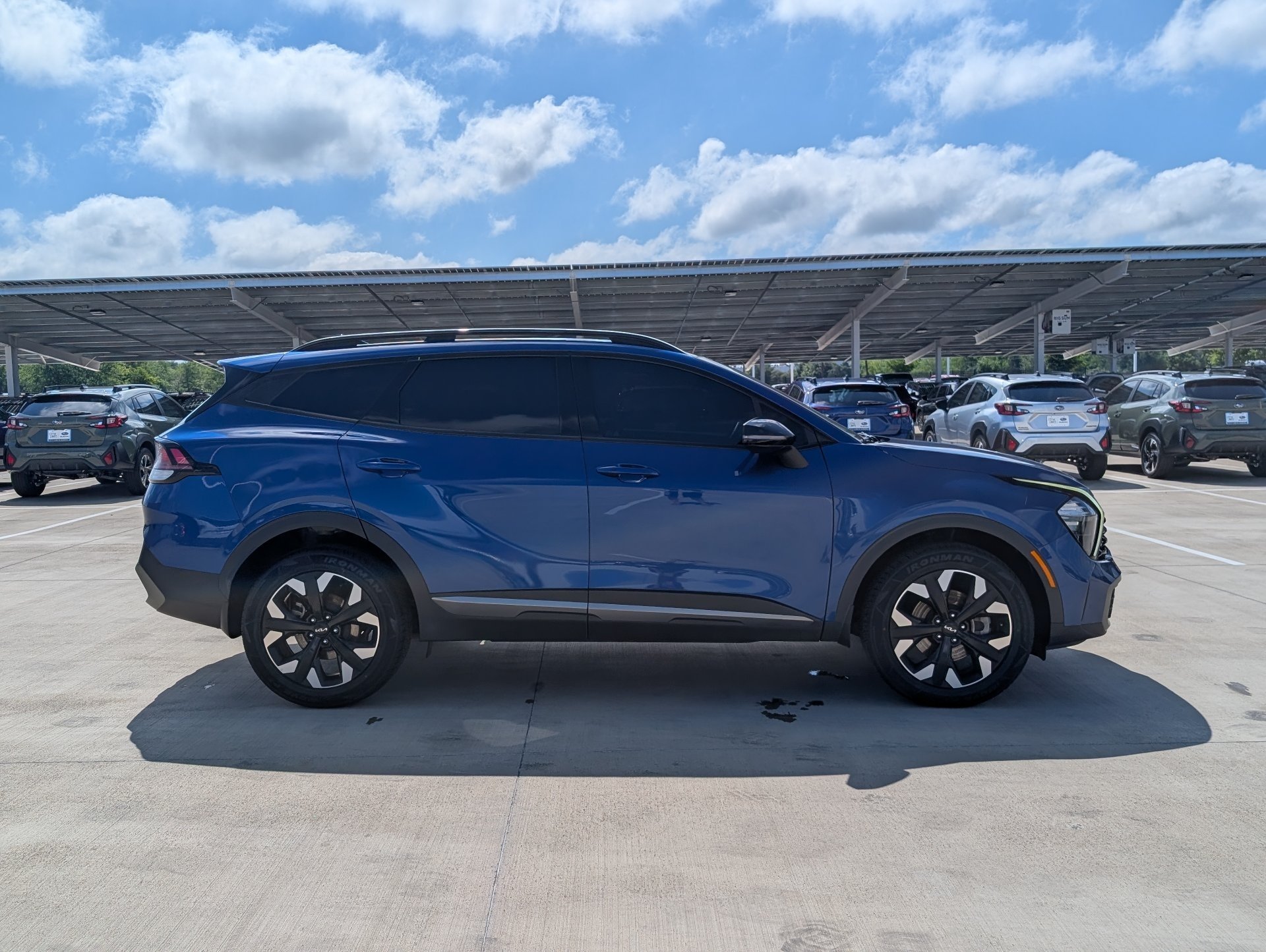 Used 2023 Blue Kia X-Line image 6