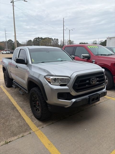 2022 Toyota Tacoma SR