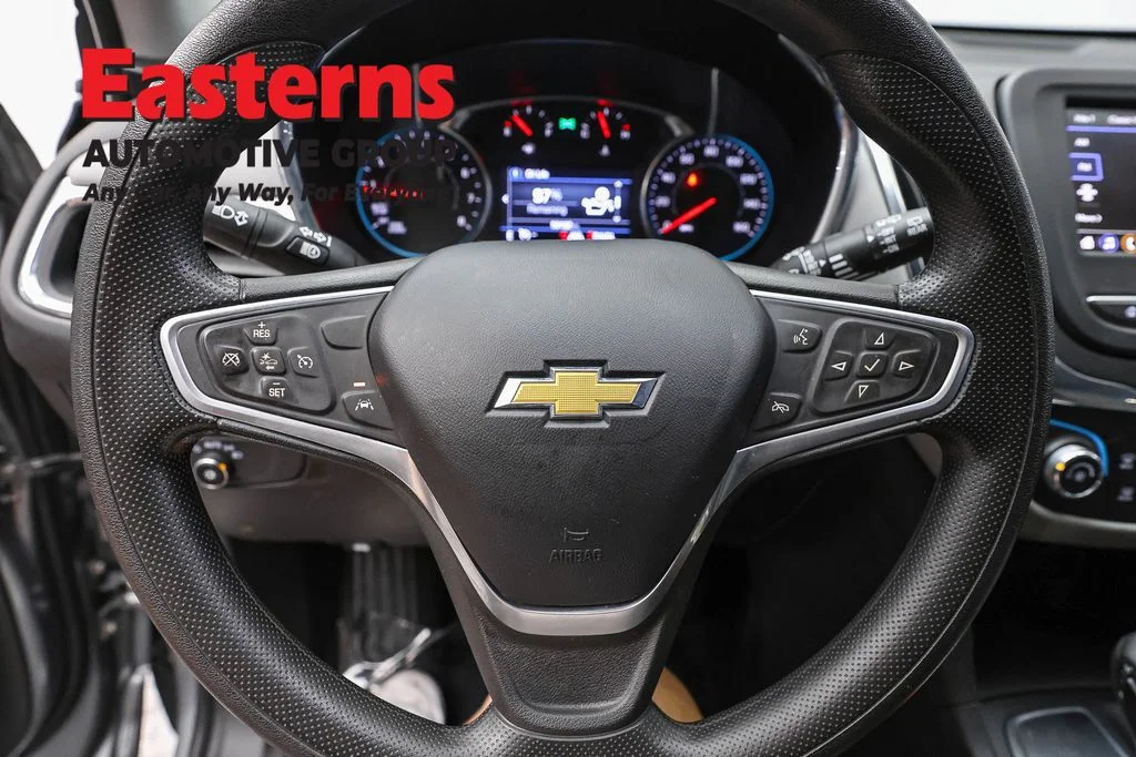 Used 2023 Gray Chevrolet LT image 10
