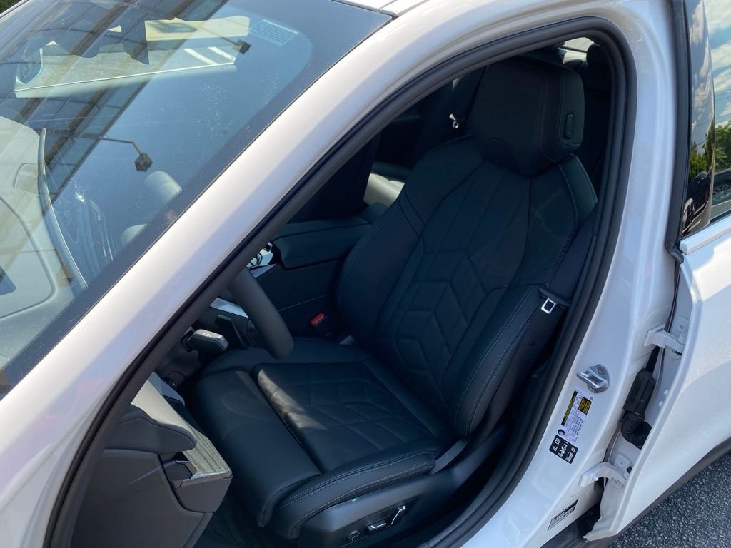 2026 BMW 5 Series 530i - Photo 11