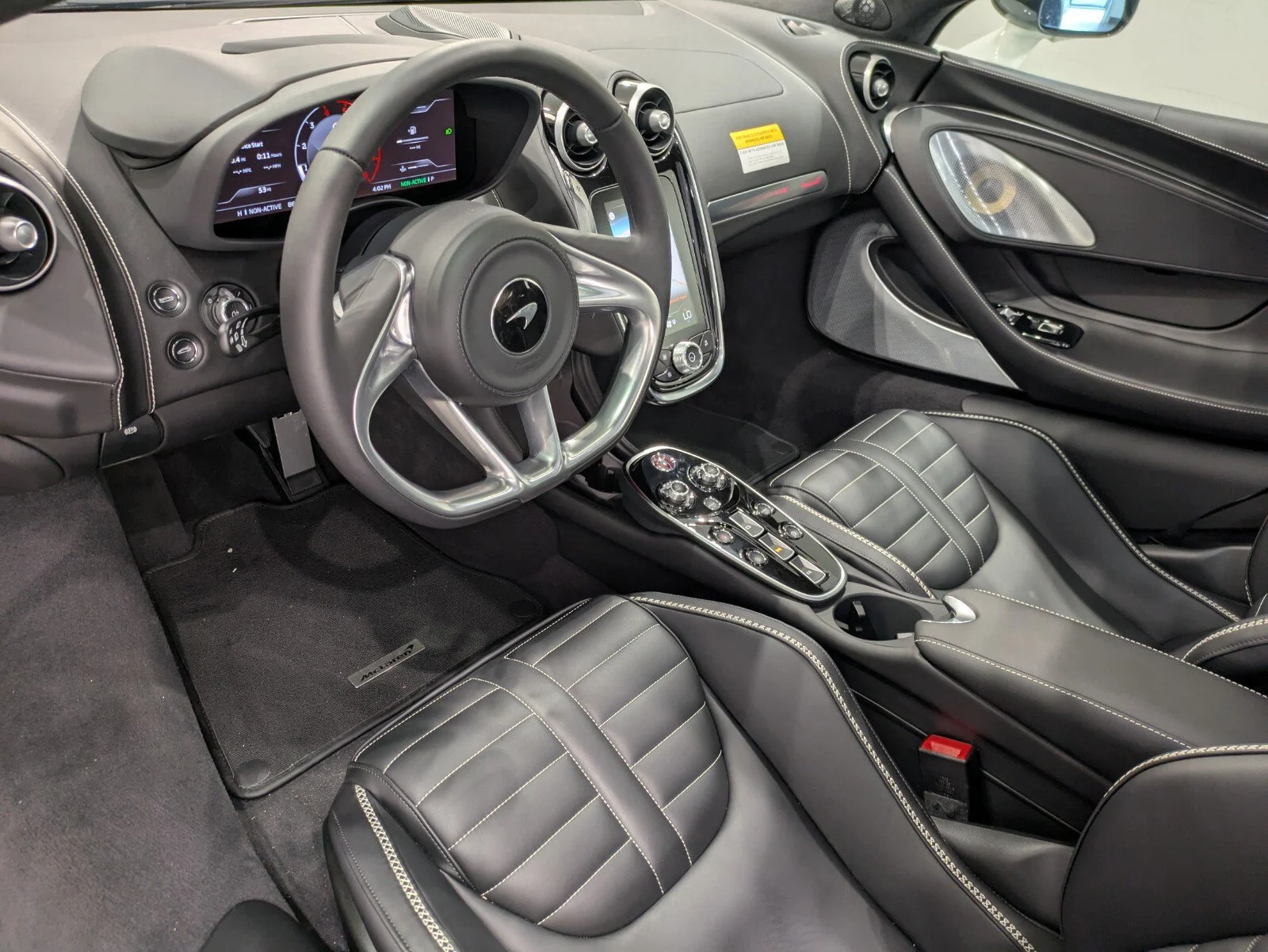 2025 McLaren GTS Base - Photo 7
