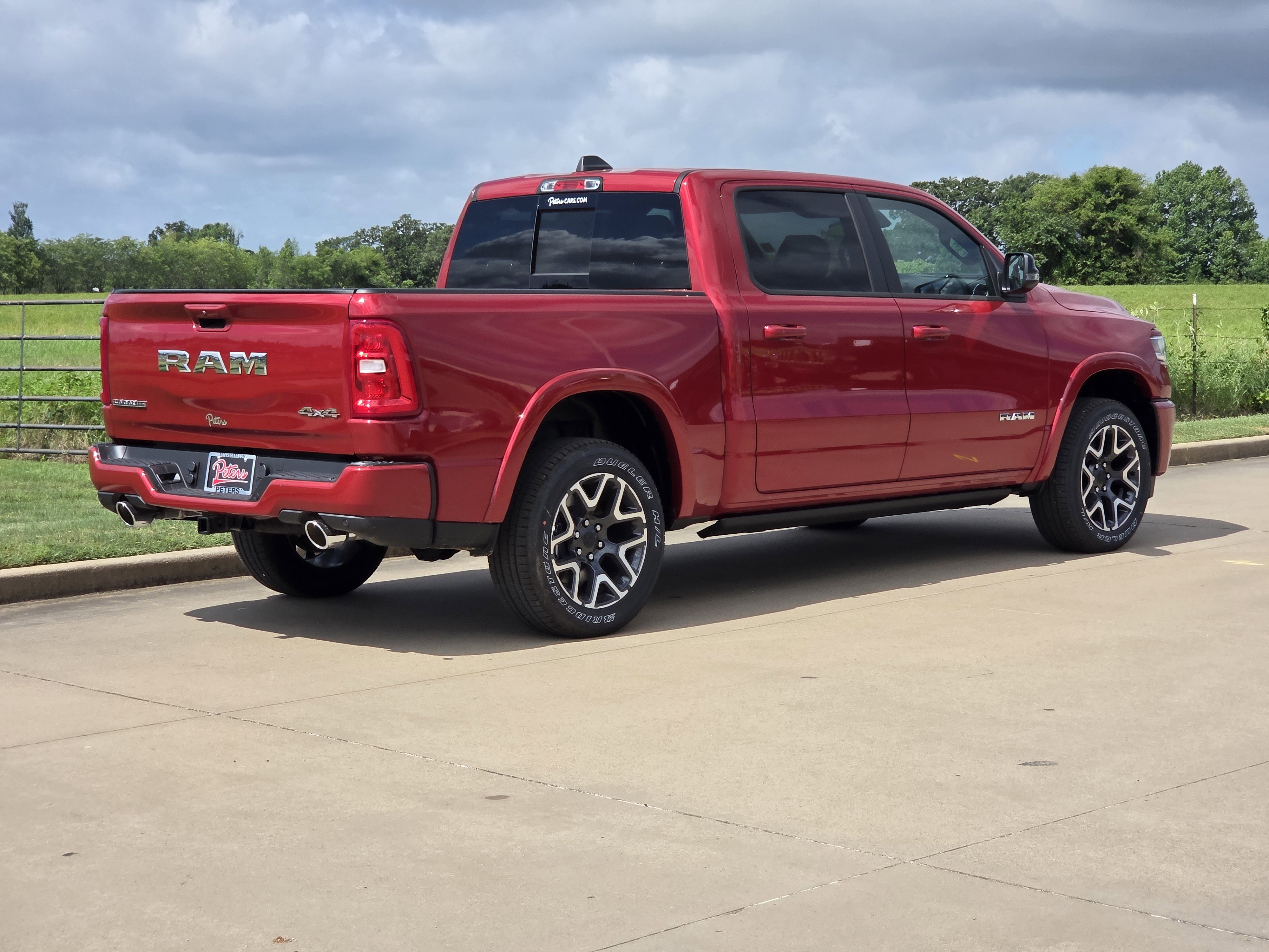 New 2026 Molten Red Pearlcoat Ram Laramie image 3