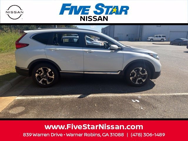 Used 2018 White Honda Touring image 11