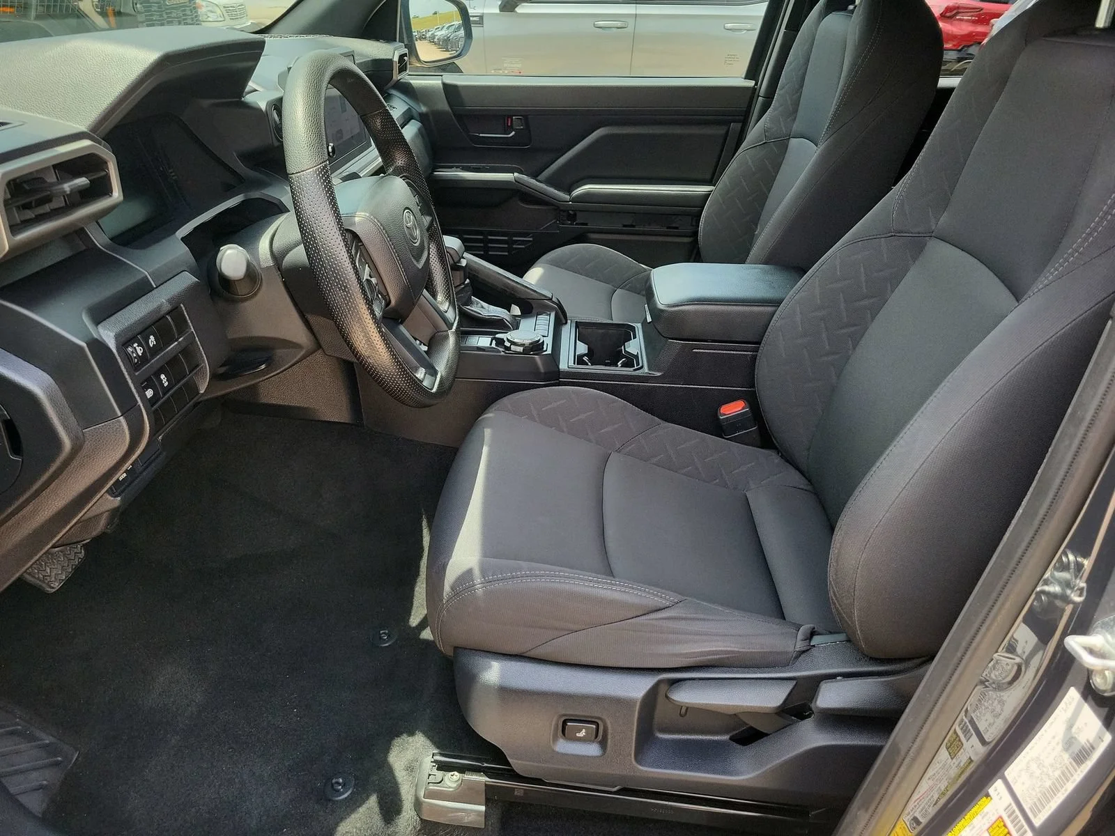 2024 Toyota Tacoma SR - Photo 20