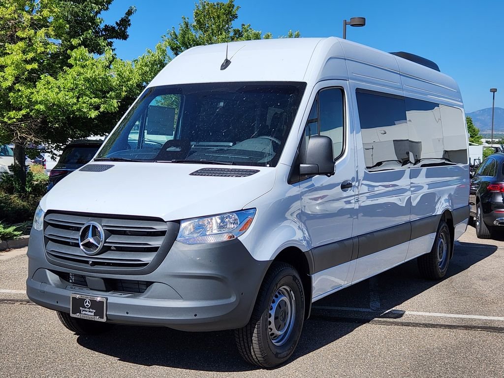New 2026 ARCTIC WHITE Mercedes-Benz PASSENGER image 4