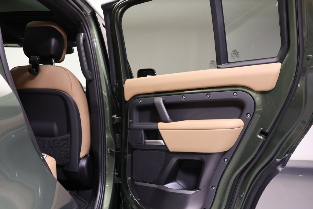 Used 2026 Woolstone Green Metallic Land Rover S image 44