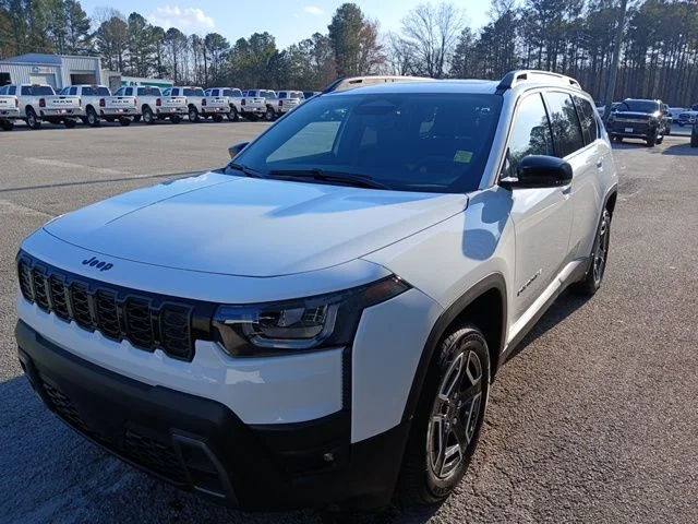 New 2026 Bright White Clear-Coat Exterior Paint Jeep Limited image 10