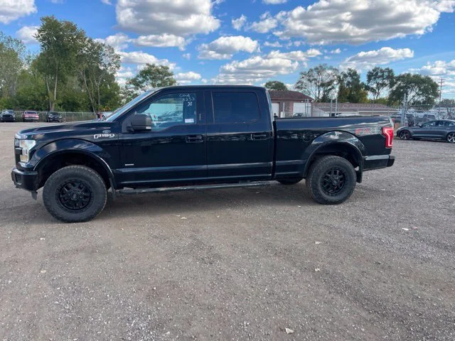 Used 2016 Black Ford XLT image 5