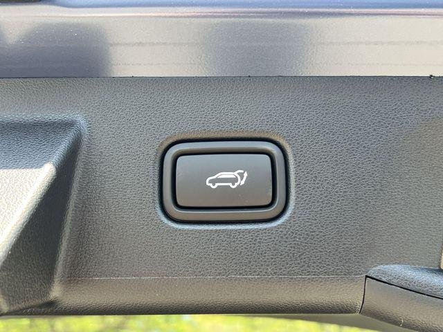 New 2026 Blue Hyundai SEL AWD image 32