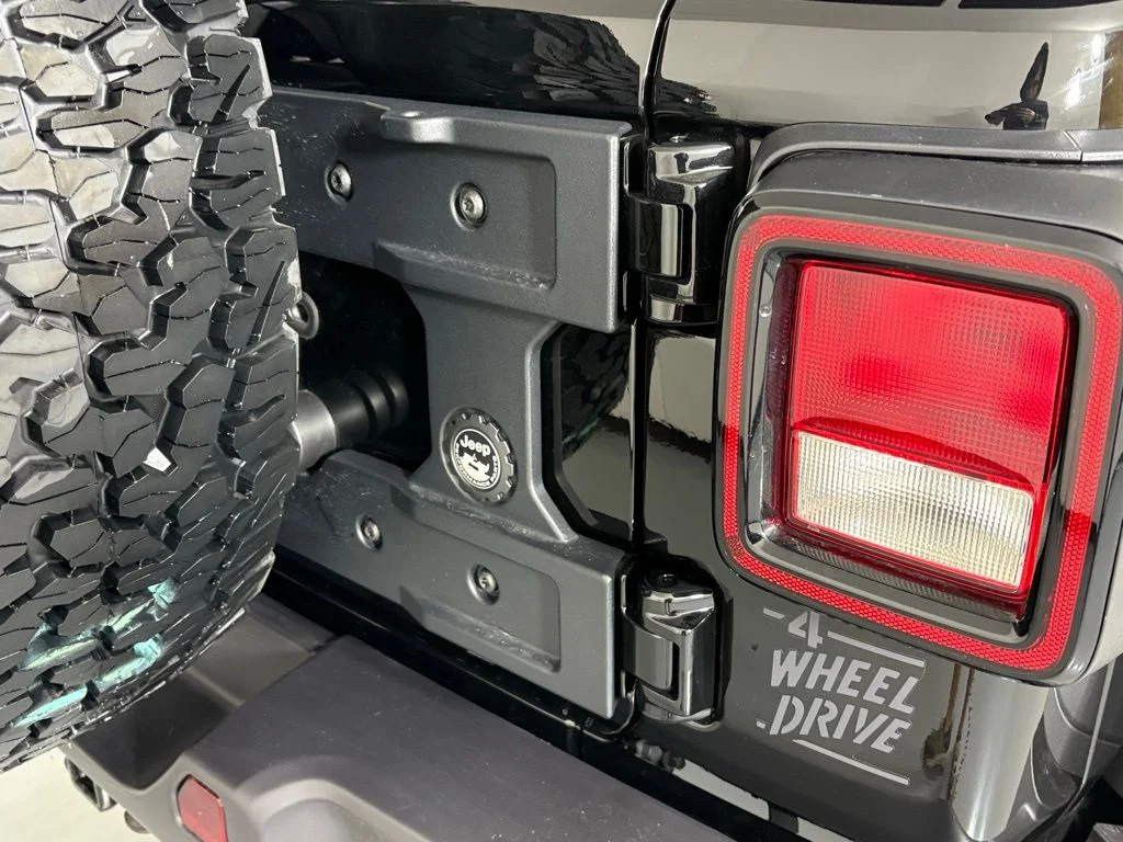 New 2026 Gray Jeep Rubicon image 14
