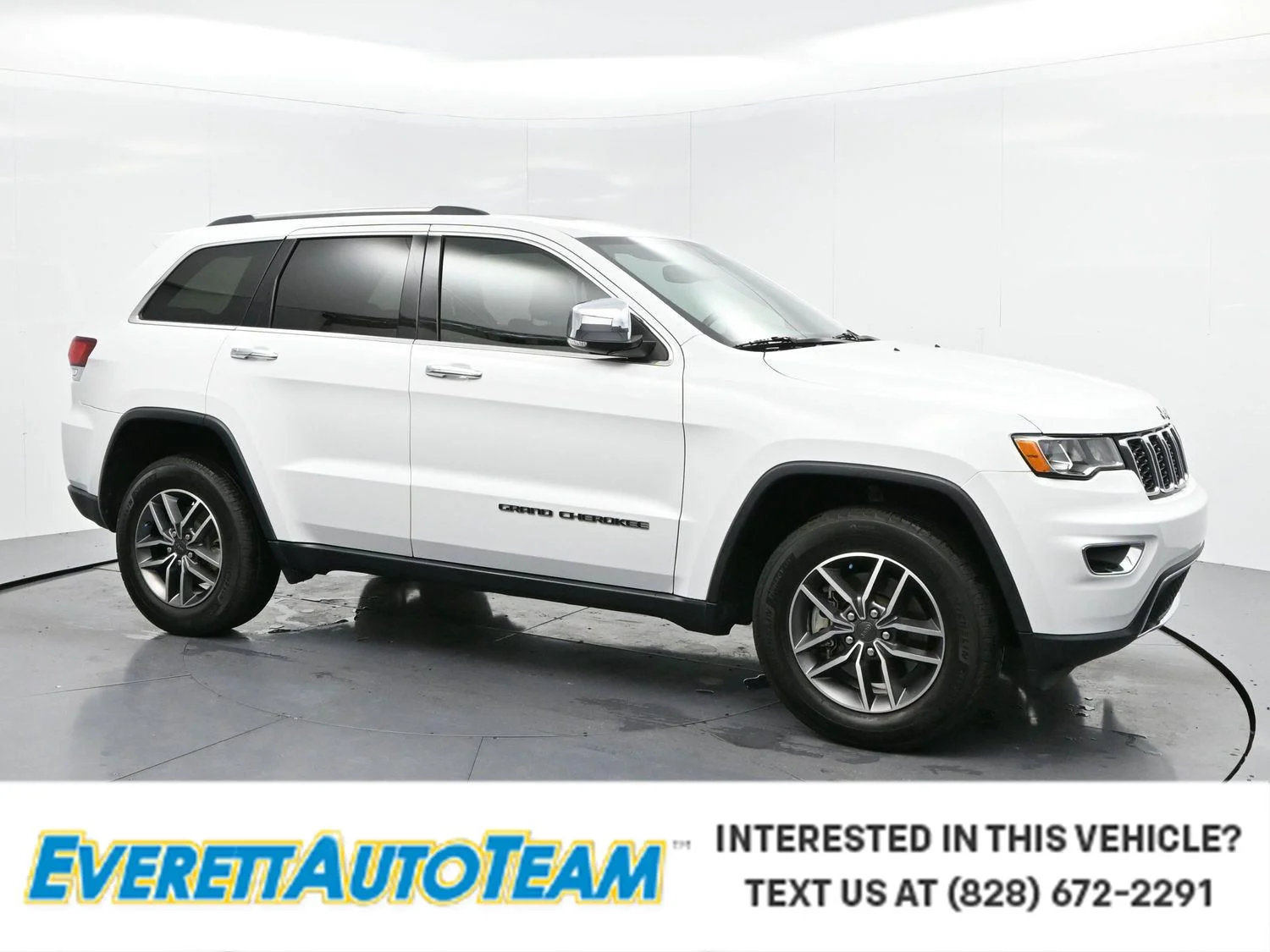 Used 2021 Bright White Clearcoat Jeep Limited image 1