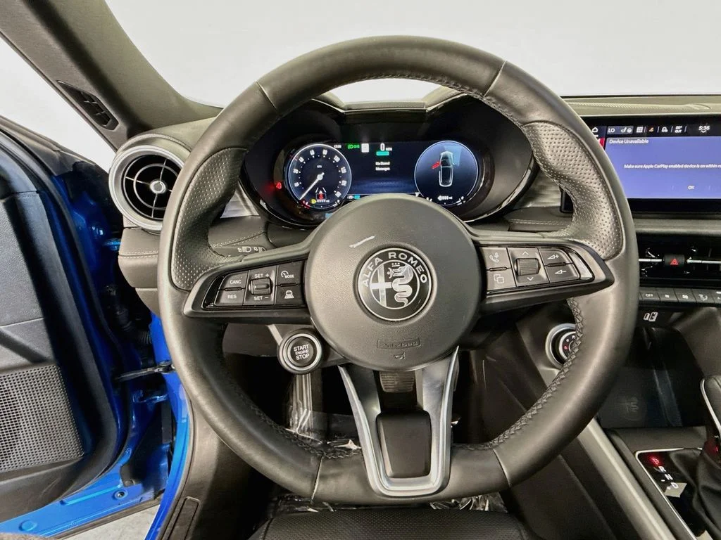 Used 2024 Blue Alfa Romeo Ti image 11